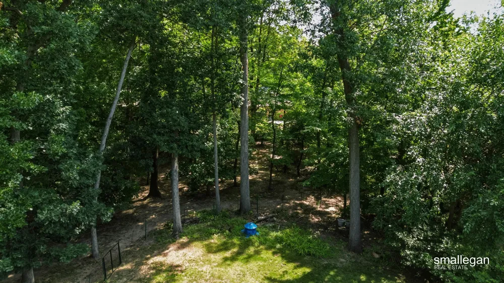 4752 Bonnie Avenue SE Kentwood, MI 49508