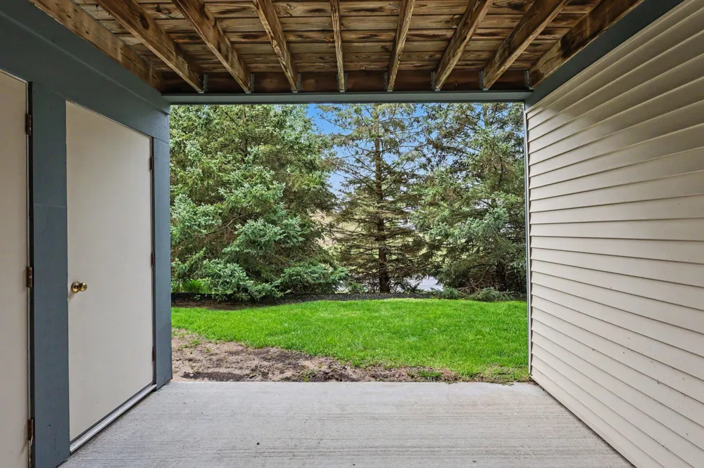 18400 Ridge Court #7 Spring Lake, MI 49456