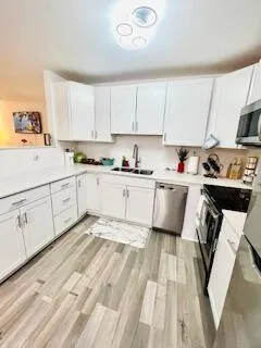 512 BAYBERRY DRIVE Lake Park, FL 33403