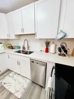 512 BAYBERRY DRIVE Lake Park, FL 33403