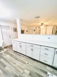 512 BAYBERRY DRIVE Lake Park, FL 33403