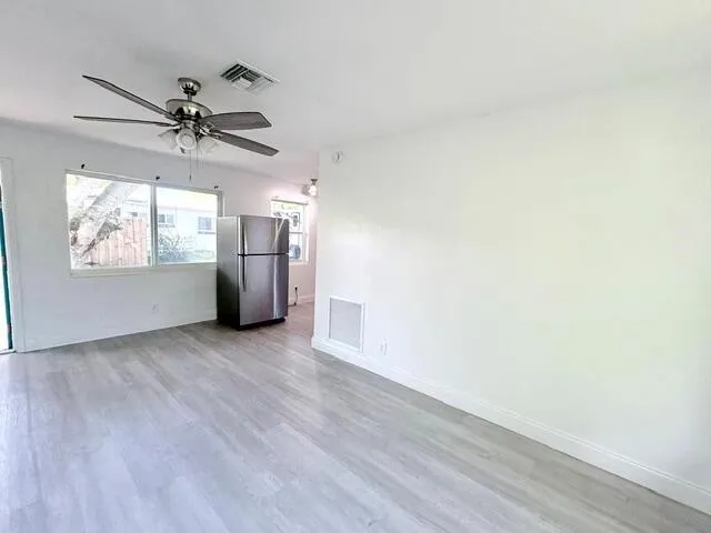 512 BAYBERRY DRIVE Lake Park, FL 33403