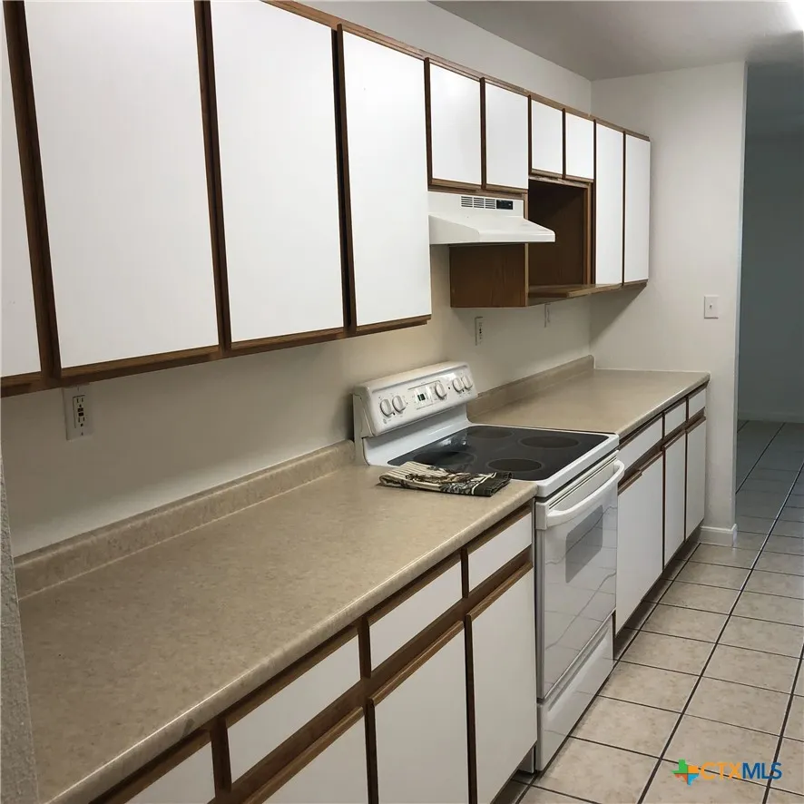 2744 Heynis New Braunfels, TX 78130