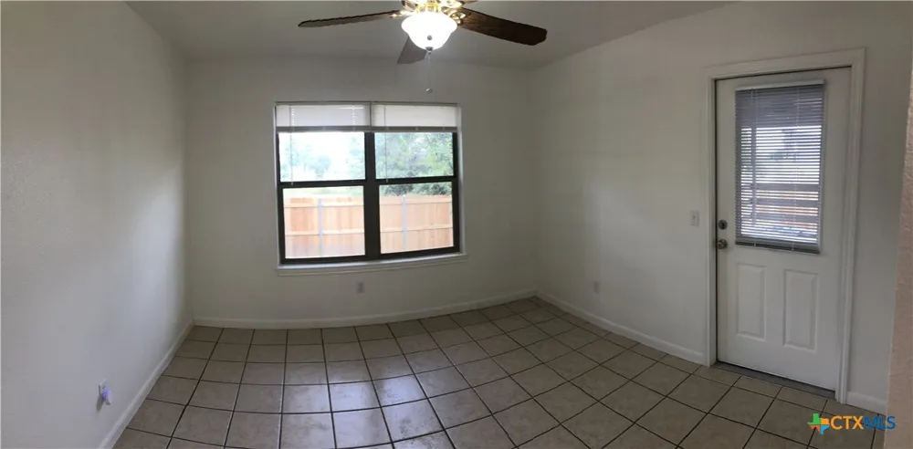 2744 Heynis New Braunfels, TX 78130