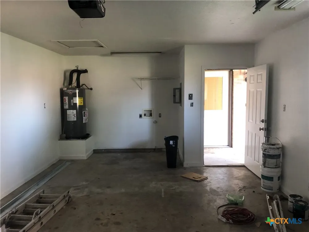 2744 Heynis New Braunfels, TX 78130