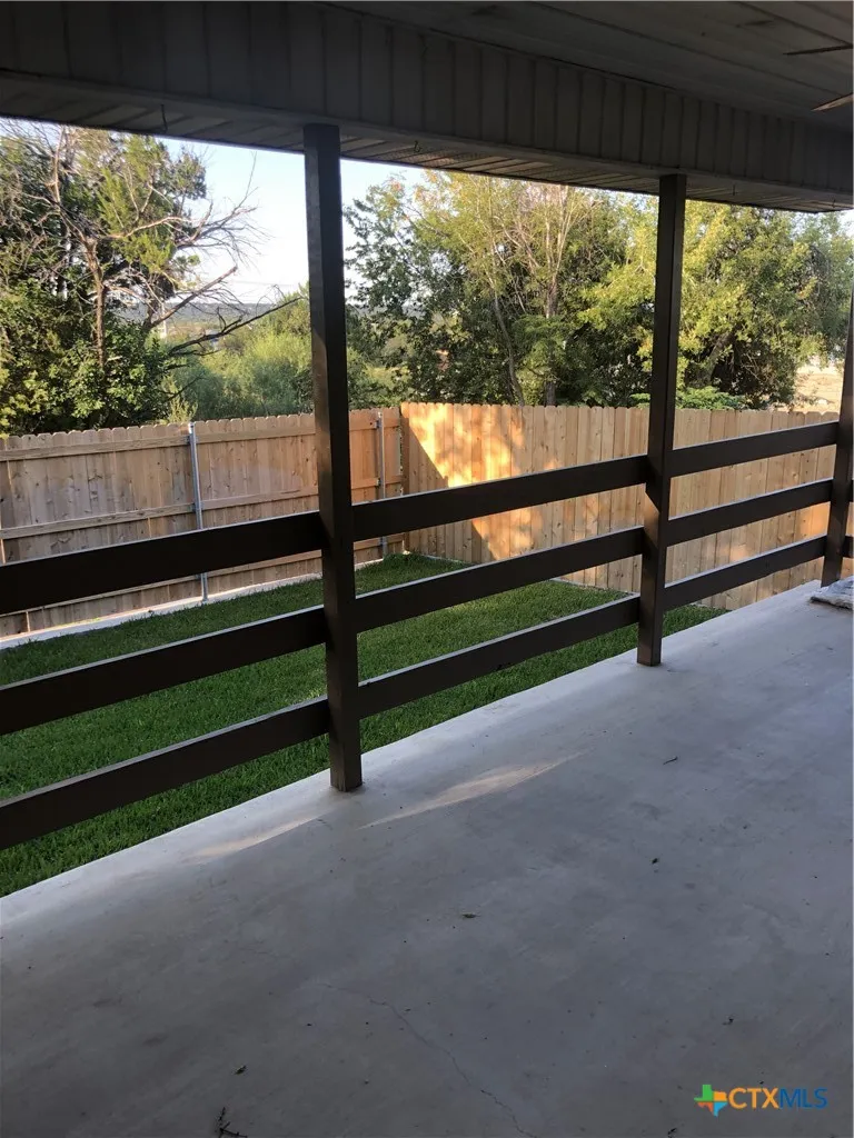 2744 Heynis New Braunfels, TX 78130
