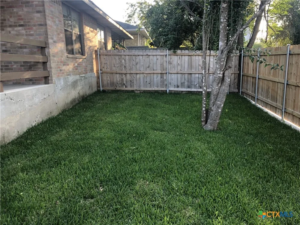 2744 Heynis New Braunfels, TX 78130