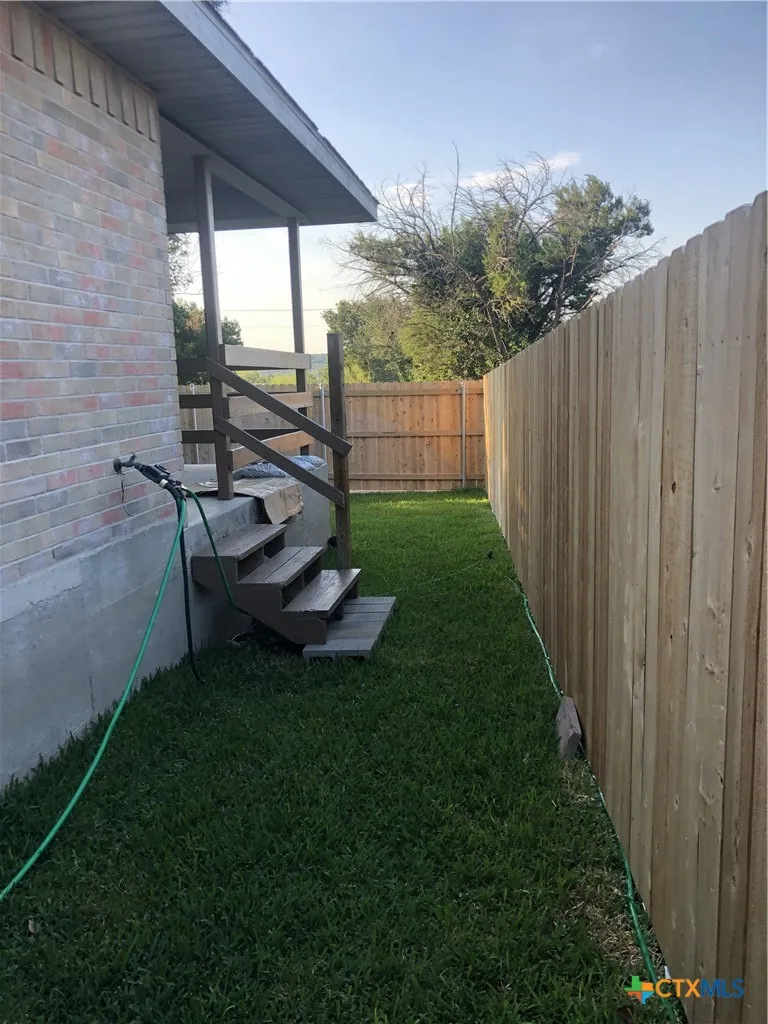 2744 Heynis New Braunfels, TX 78130