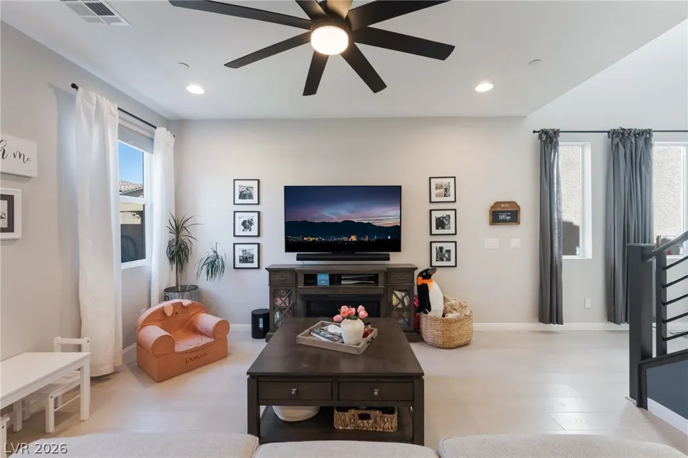 10400 Sadie Blake Avenue Las Vegas, NV 89166