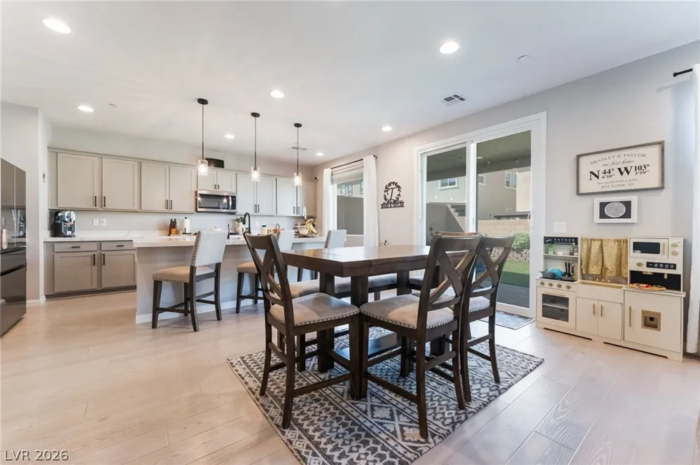 10400 Sadie Blake Avenue Las Vegas, NV 89166