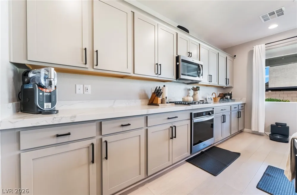 10400 Sadie Blake Avenue Las Vegas, NV 89166