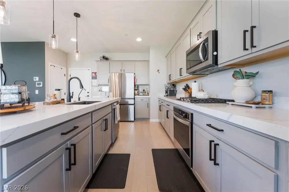 10400 Sadie Blake Avenue Las Vegas, NV 89166