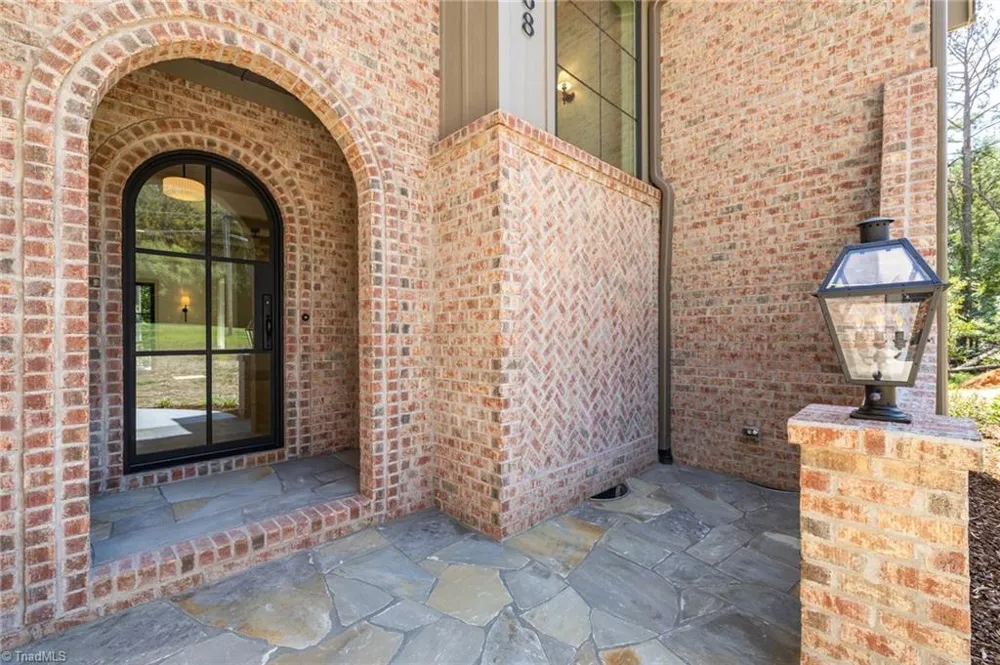 568 Bunker Hill Road Oak Ridge, NC 27310