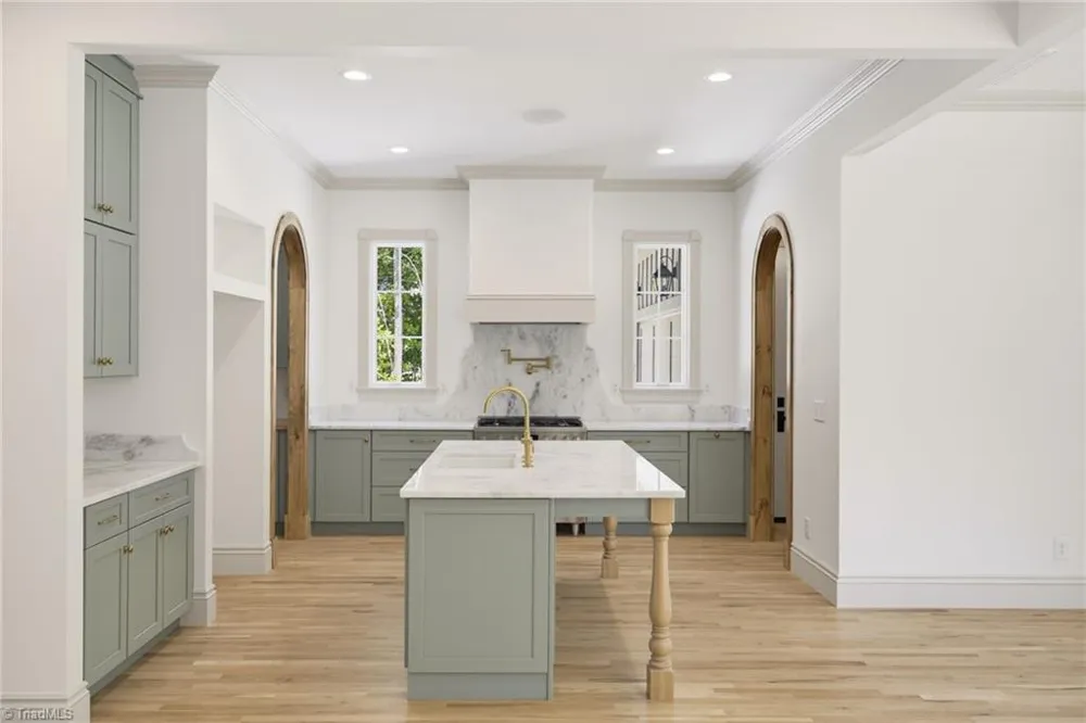 568 Bunker Hill Road Oak Ridge, NC 27310