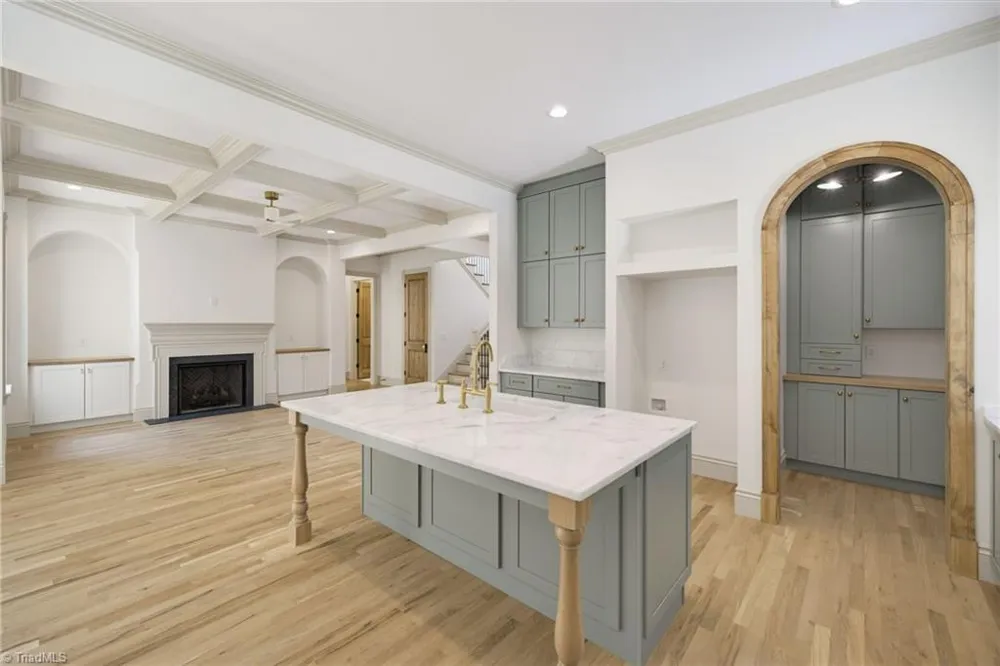 568 Bunker Hill Road Oak Ridge, NC 27310