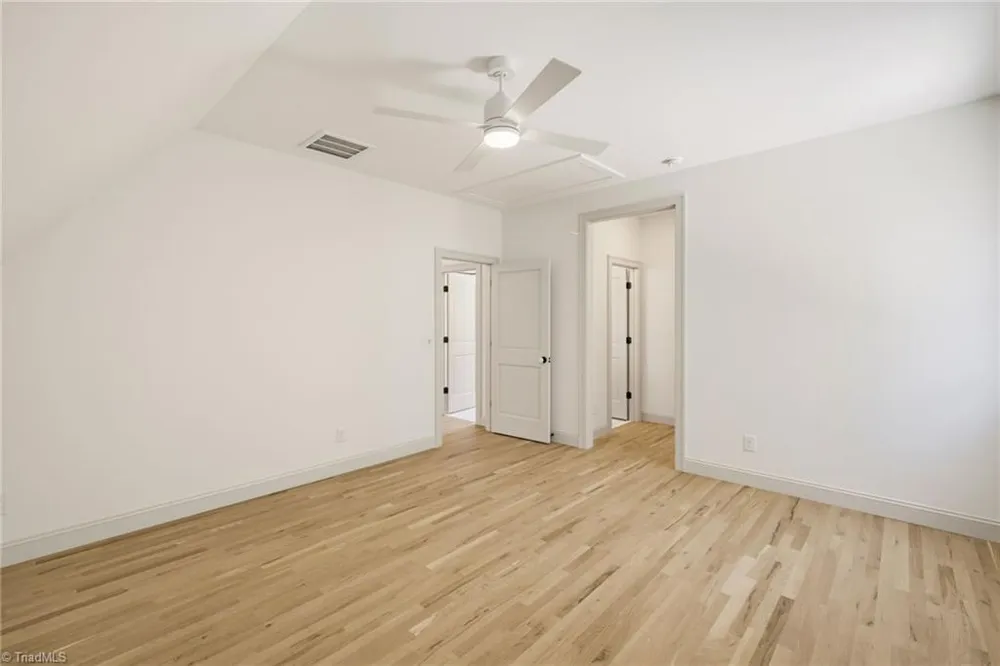 568 Bunker Hill Road Oak Ridge, NC 27310