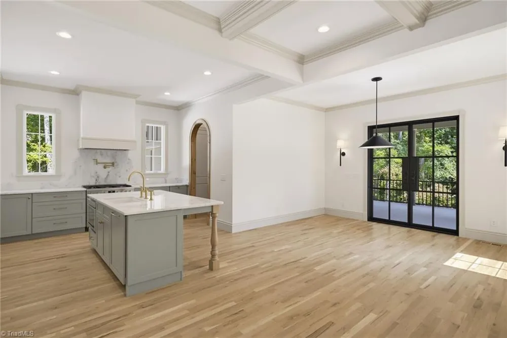 568 Bunker Hill Road Oak Ridge, NC 27310