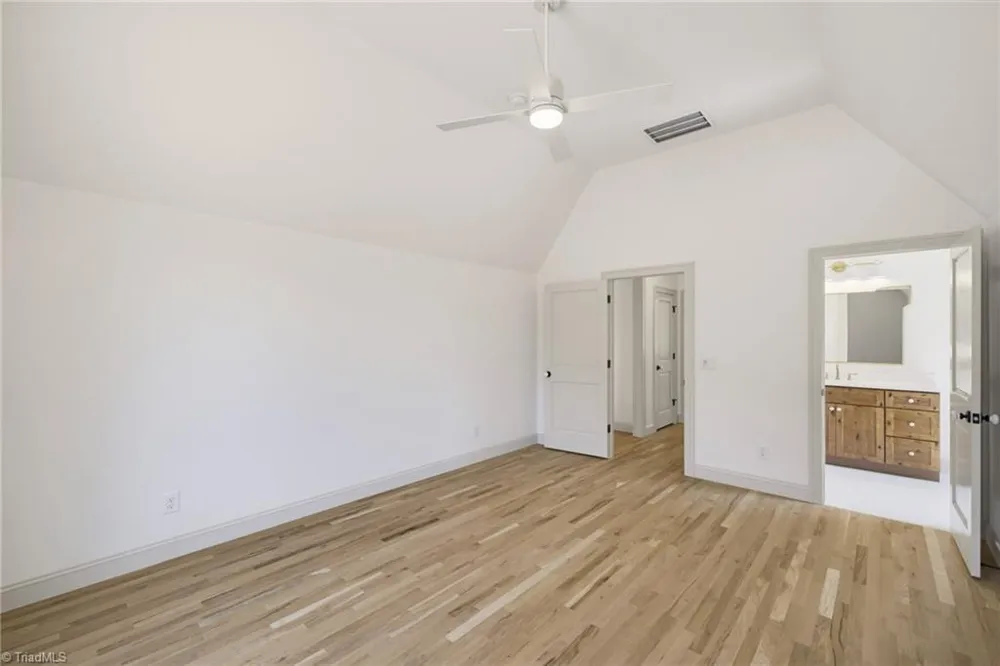 568 Bunker Hill Road Oak Ridge, NC 27310