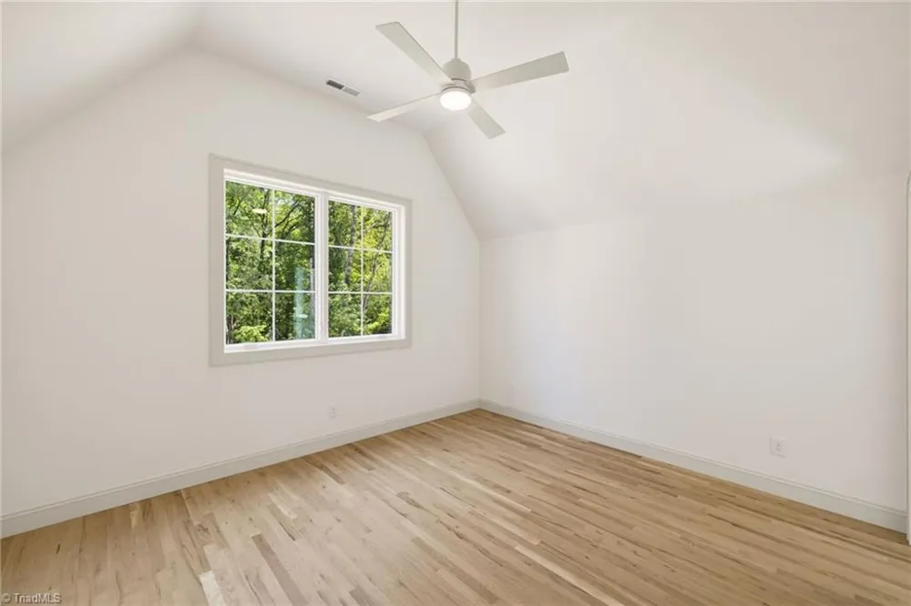568 Bunker Hill Road Oak Ridge, NC 27310