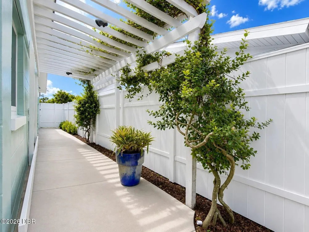 1316 Golf Avenue Ormond Beach, FL 32174