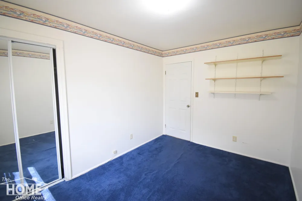 2711 E Hibbard Road Caledonia Charter Township, MI 48817