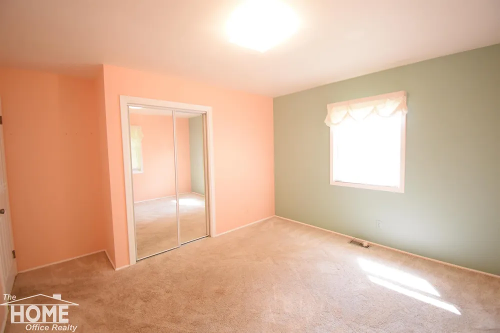 2711 E Hibbard Road Caledonia Charter Township, MI 48817