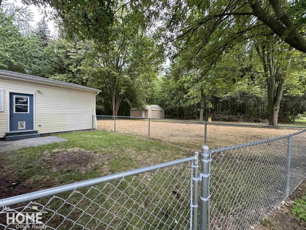 2711 E Hibbard Road Caledonia Charter Township, MI 48817
