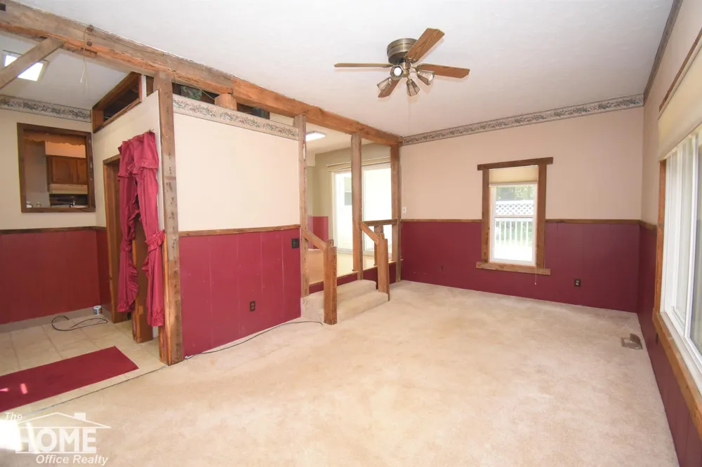 2711 E Hibbard Road Caledonia Charter Township, MI 48817