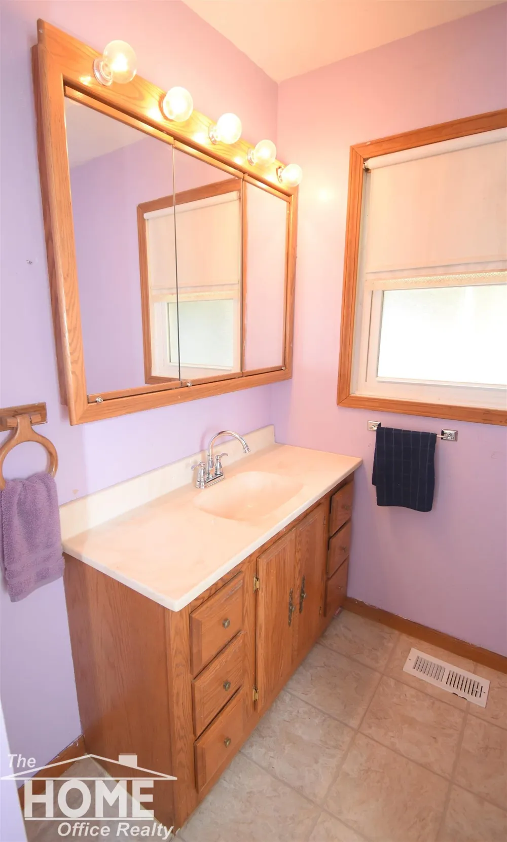 2711 E Hibbard Road Caledonia Charter Township, MI 48817