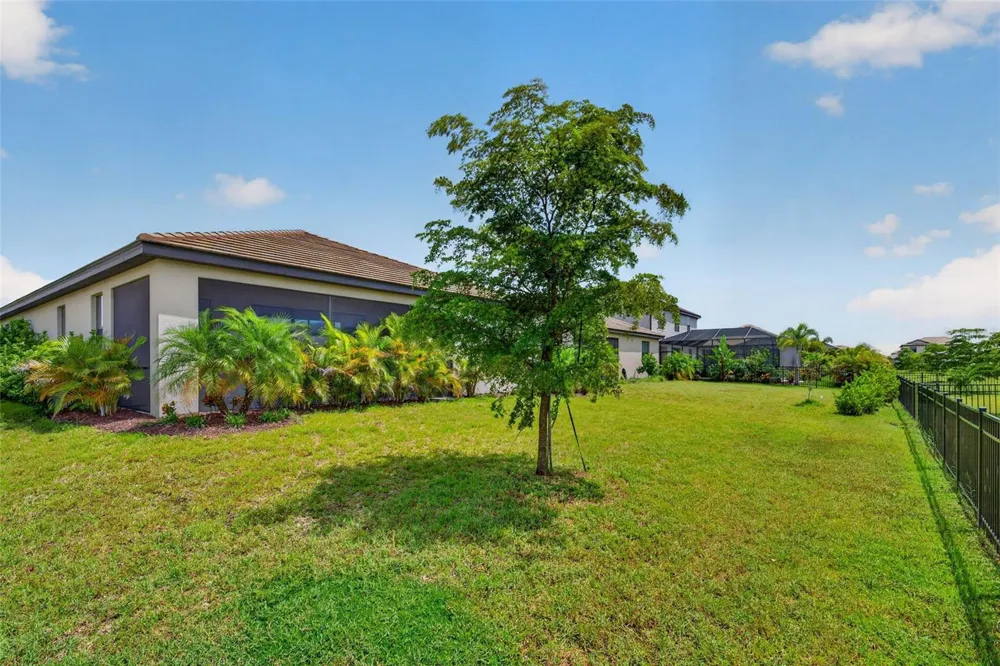 15126 MISTY WATER CROSSING Bradenton, FL 34211