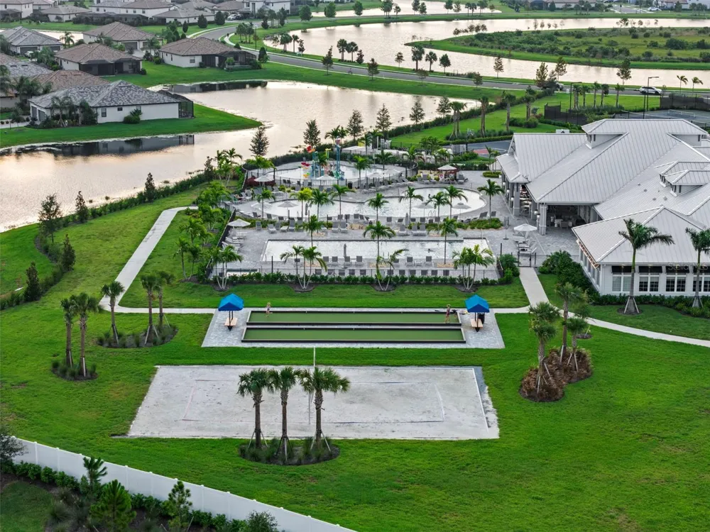 15126 MISTY WATER CROSSING Bradenton, FL 34211