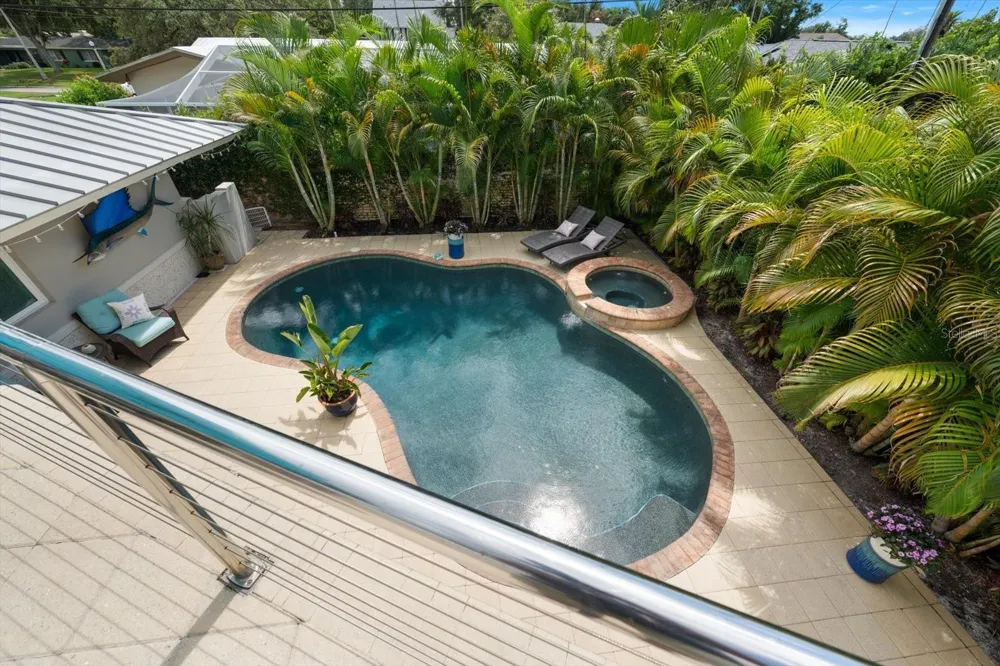 485 PARK AVENUE Belleair, FL 33756