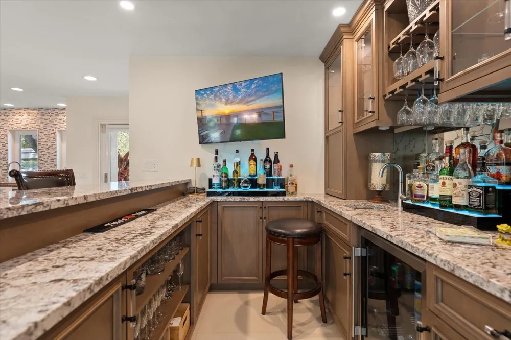 485 PARK AVENUE Belleair, FL 33756