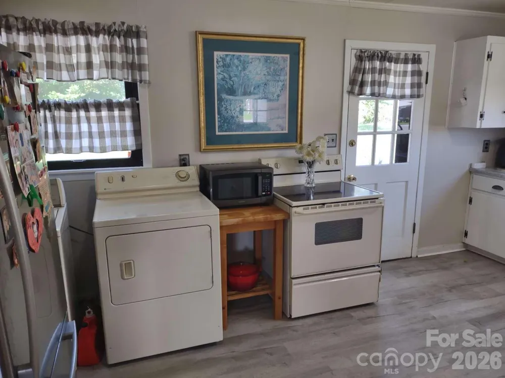 70 Temple Church Road Brevard, NC 28712