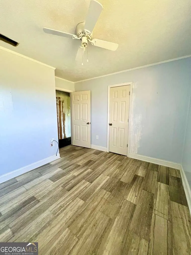 82 Cook RD Hazlehurst, GA 31539