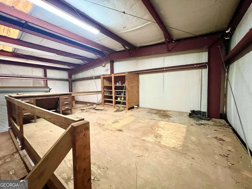 82 Cook RD Hazlehurst, GA 31539
