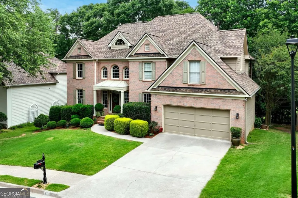 230 Park Creek DR Alpharetta, GA 30005