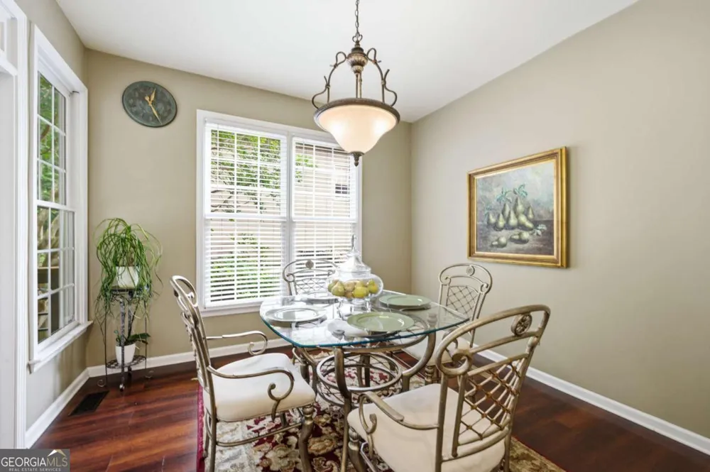 230 Park Creek DR Alpharetta, GA 30005