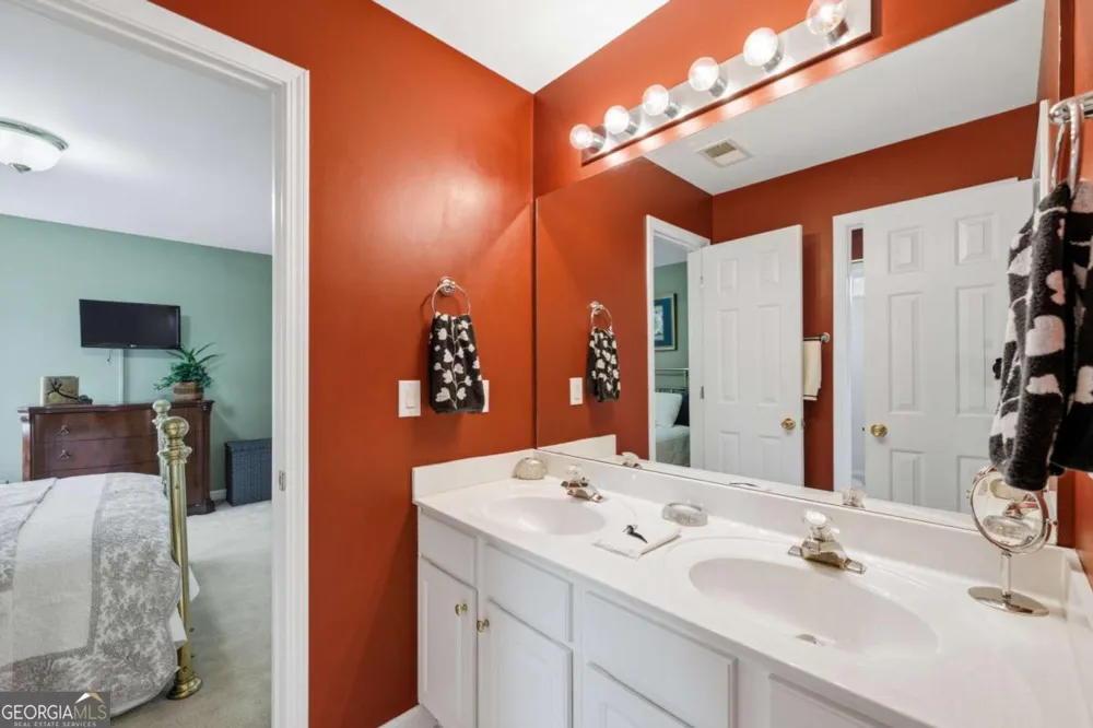 230 Park Creek DR Alpharetta, GA 30005
