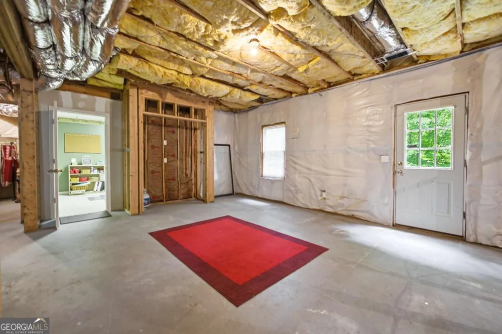 230 Park Creek DR Alpharetta, GA 30005
