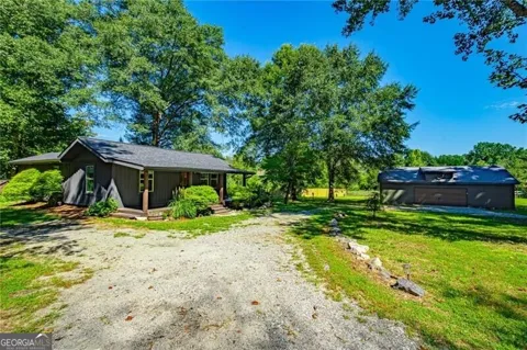 200 Clayton Burns RD