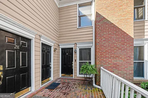7500 Roswell RD