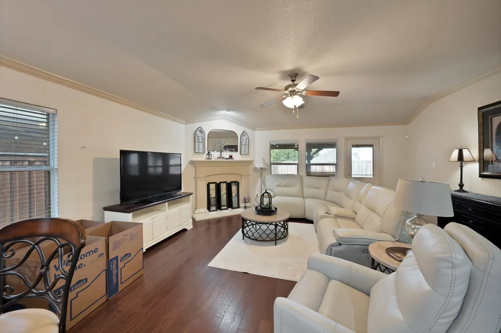 1420 Melanie Trail Midlothian, TX 76065