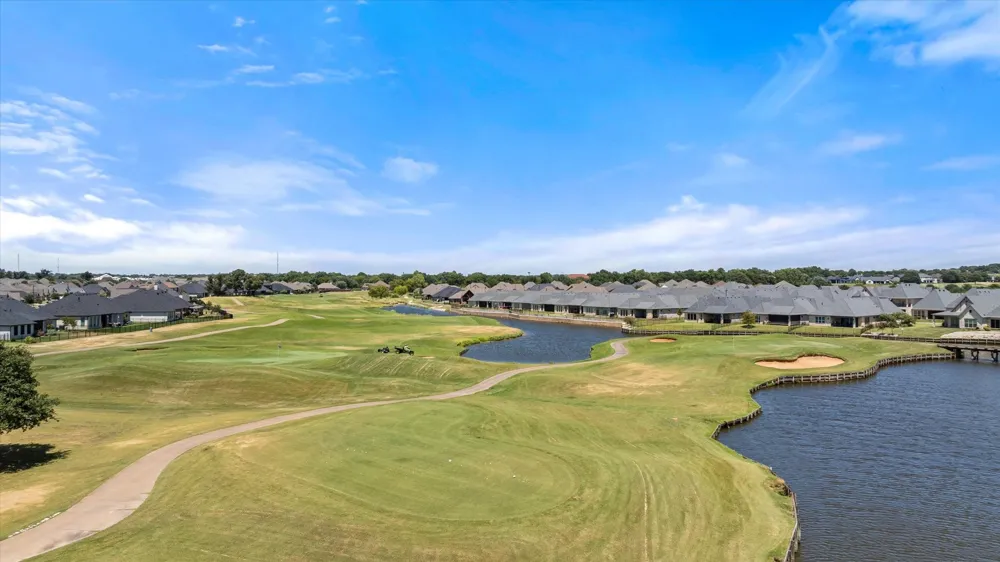 1402 Amsterdam Court Granbury, TX 76048