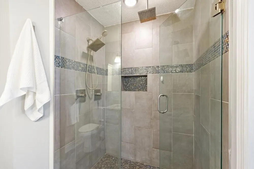 2000 Whitestone Place Alpharetta, GA 30005