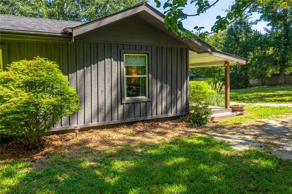 200 Clayton Burns Road Dahlonega, GA 30533