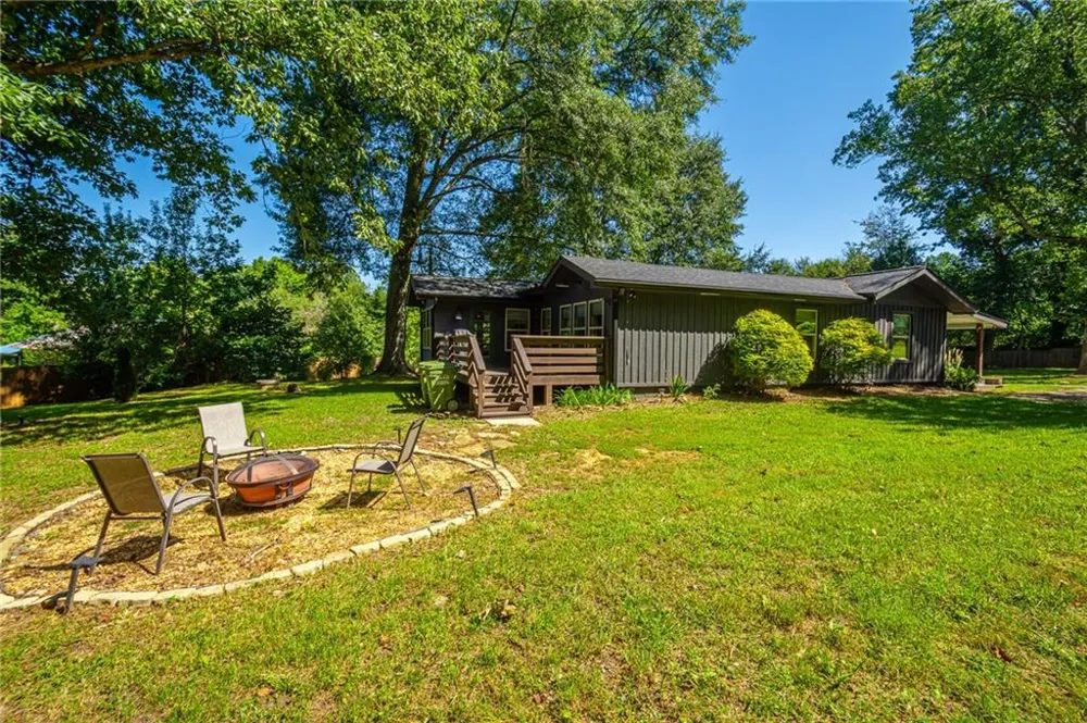 200 Clayton Burns Road Dahlonega, GA 30533