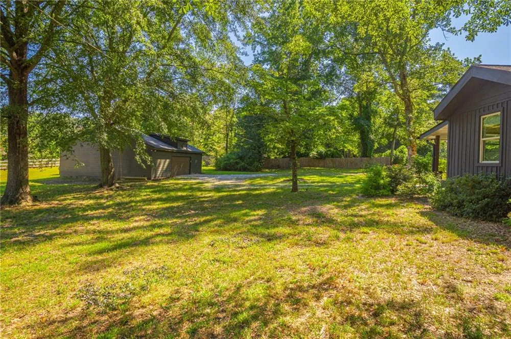 200 Clayton Burns Road Dahlonega, GA 30533