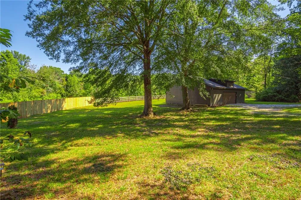 200 Clayton Burns Road Dahlonega, GA 30533