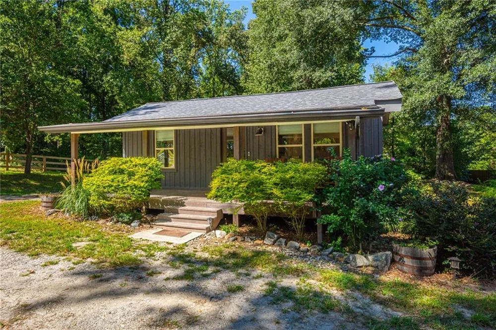200 Clayton Burns Road Dahlonega, GA 30533